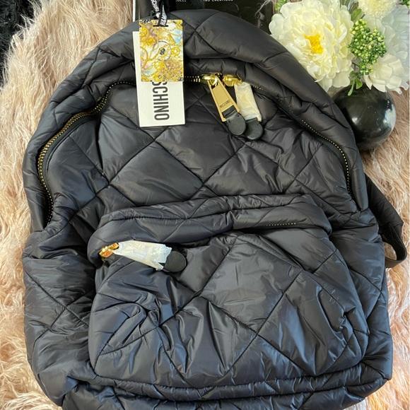 Moschino x H&M Oversized Backpack - Limited Editin - Picture 3 of 12